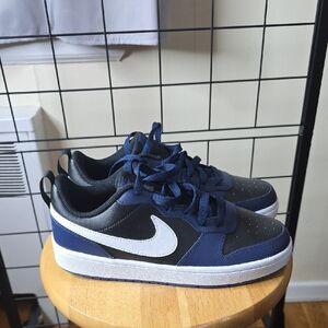 Nike Kids' Blue and White Sneakers